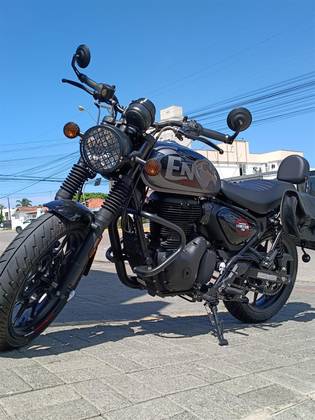 ROYAL ENFIELD HUNTER 350 ROYAL ENFIELD HUNTER 350